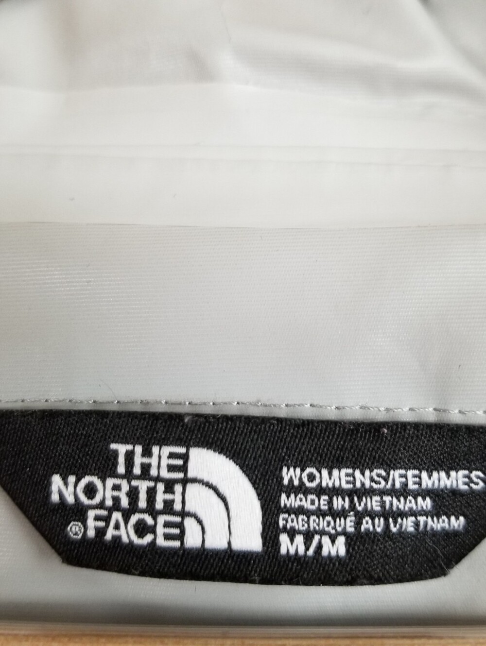 The North Face Dryvent Rain Jacket Hooded Size Medium - Picture 10 of 11